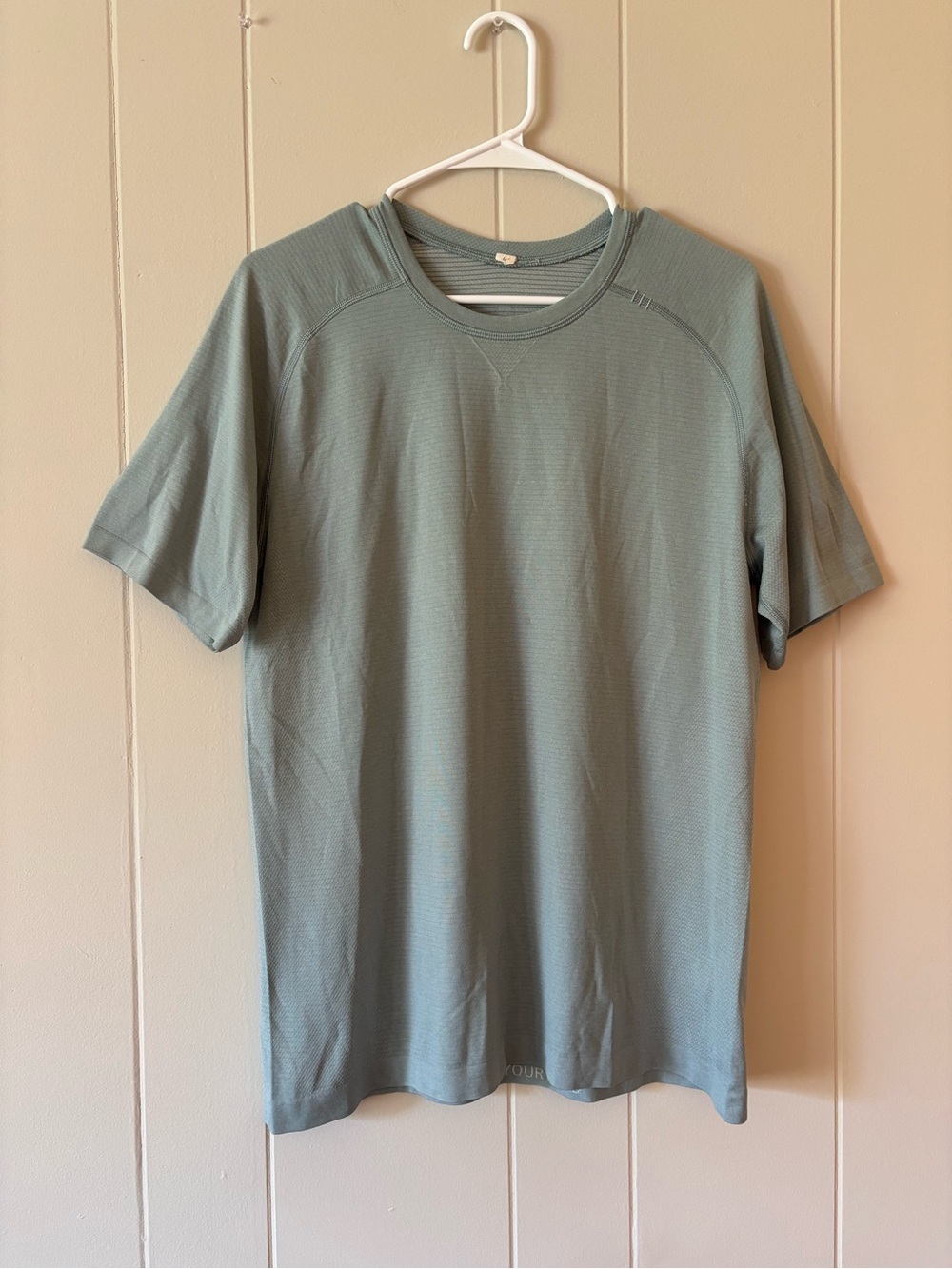 Lululemon Metal Vent Breathe Short Sleeve Shirt Medium
